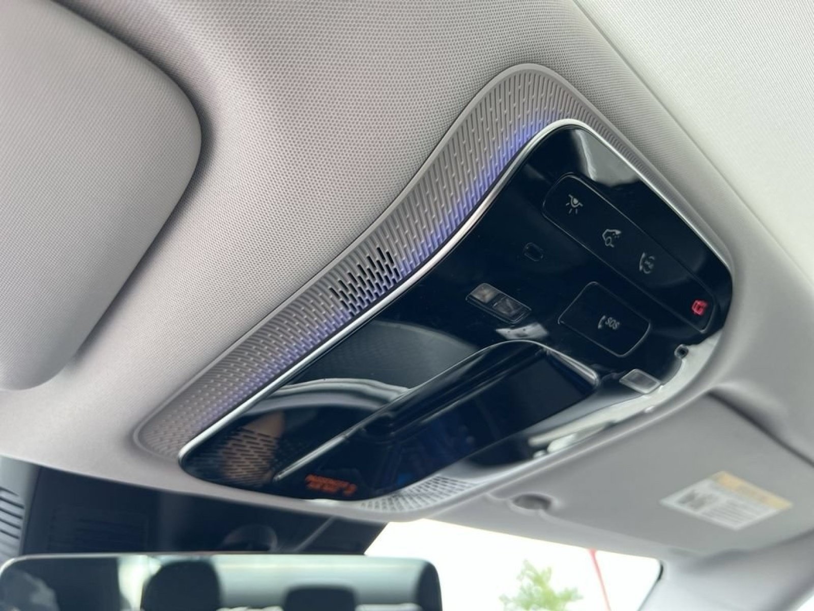Used 2025 Mercedes-Benz E 450 4MATIC Sedan image 37