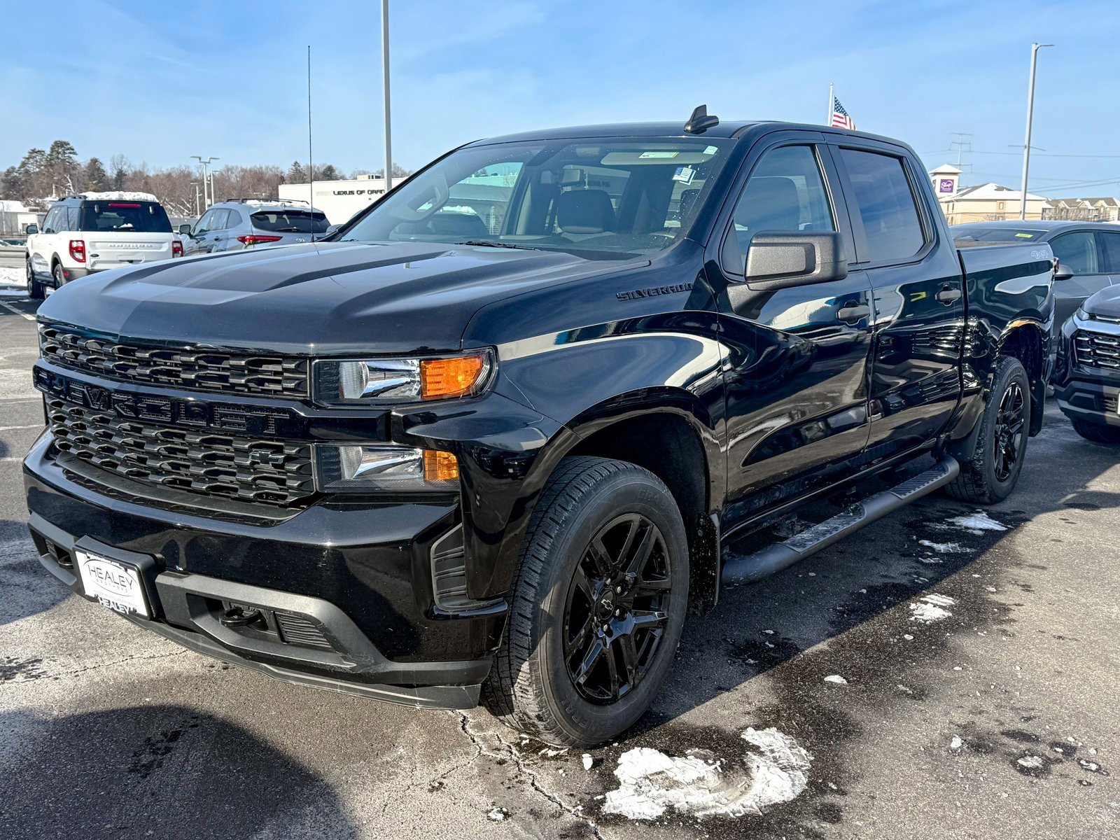 Used 2021 Chevrolet Silverado 1500 Custom w/ Rally Edition image 2