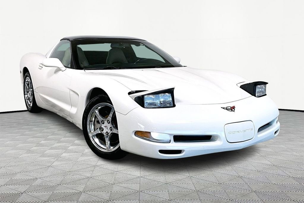 Used 2002 Chevrolet Corvette Coupe w/ Preferred Equipment Group2