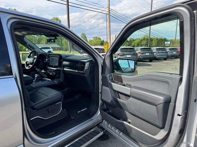 Used 2022 Ford F150 Lariat AWD/4WD image 16