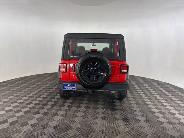 Used 2022 Jeep Wrangler Sport image 6