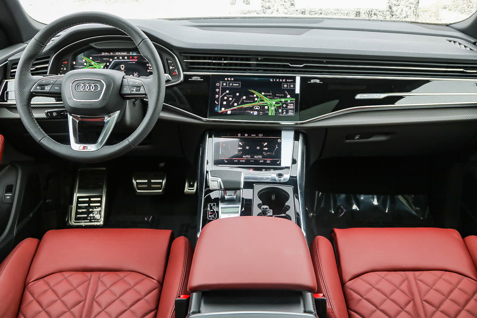 New 2025 Audi SQ8 Premium Plus image 12