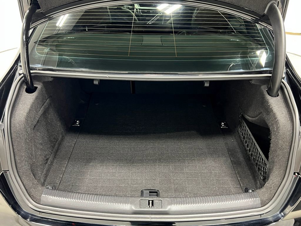 Used 2013 Audi A4 2.0T Prestige image 28