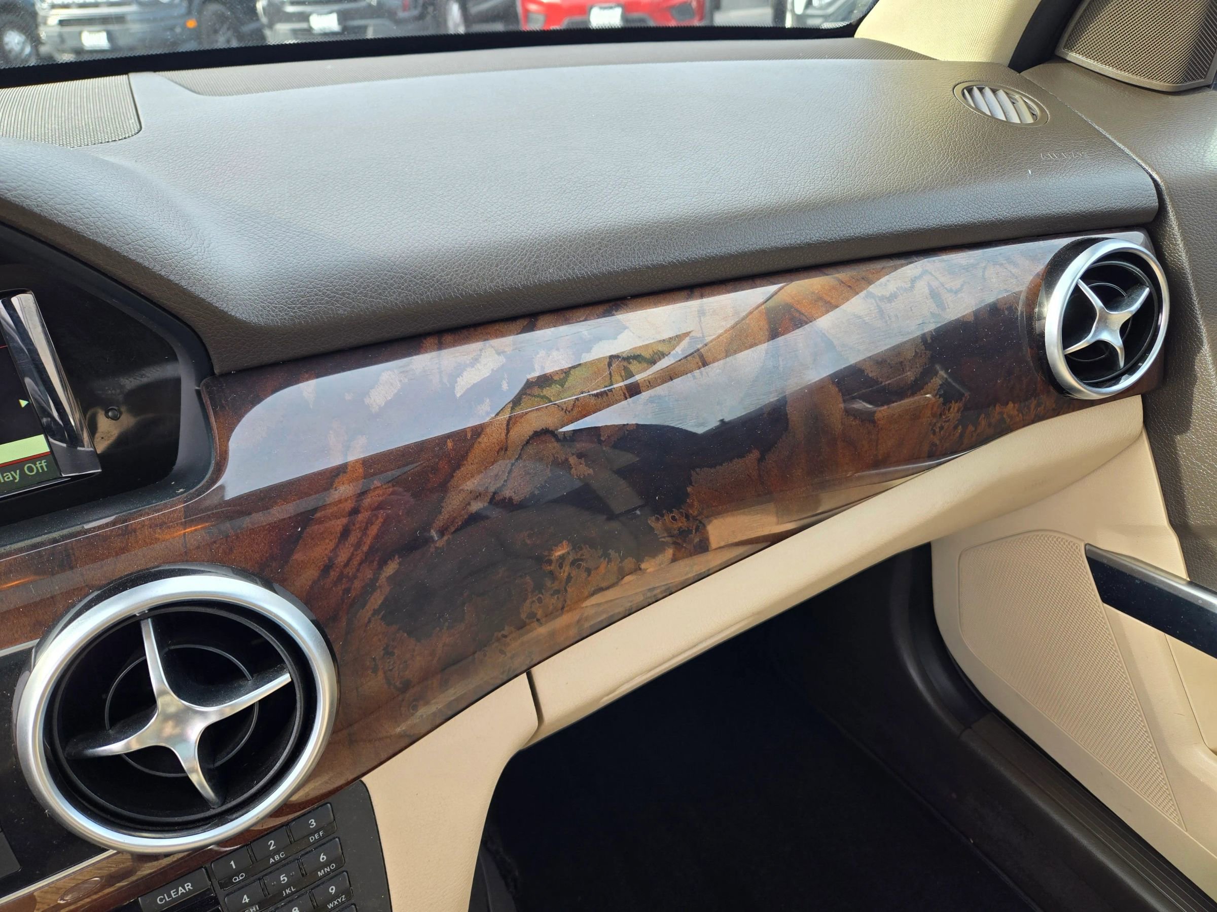 Used 2014 Mercedes-Benz GLK 350 4MATIC w/ Premium 1 Package image 46