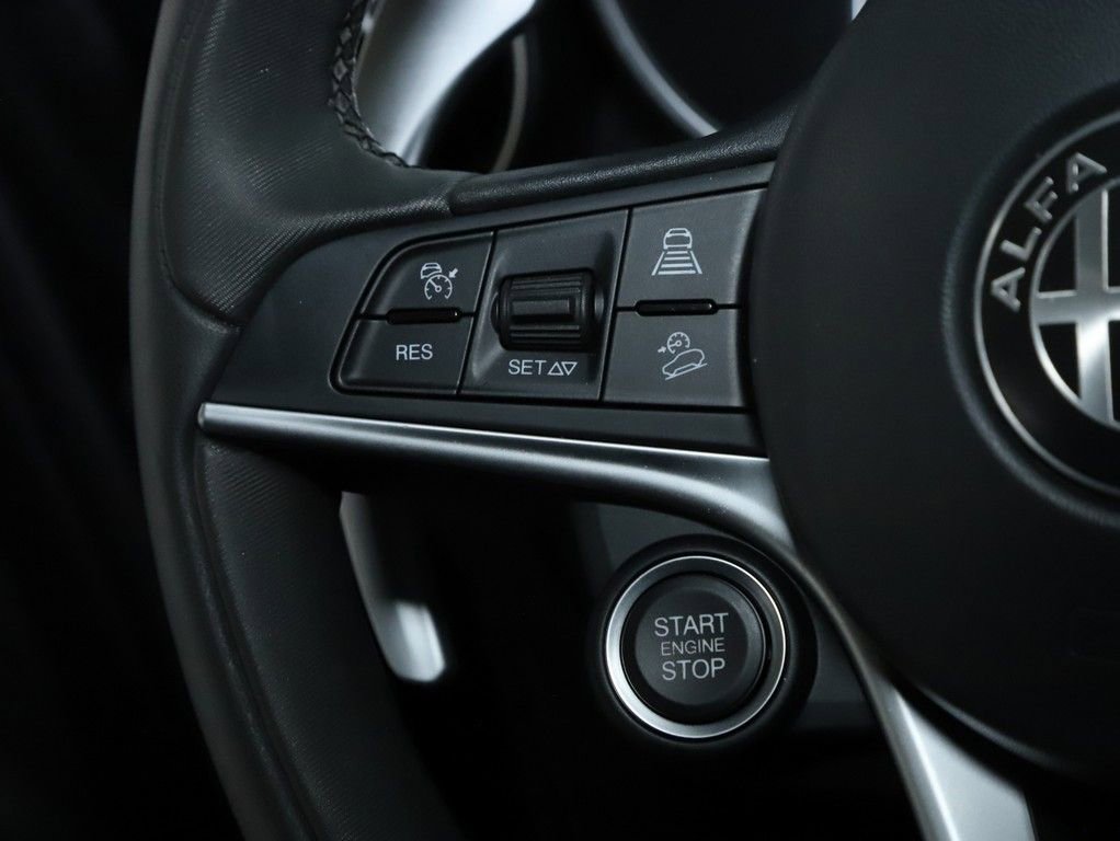 Used 2018 Alfa Romeo Stelvio Ti Sport image 23