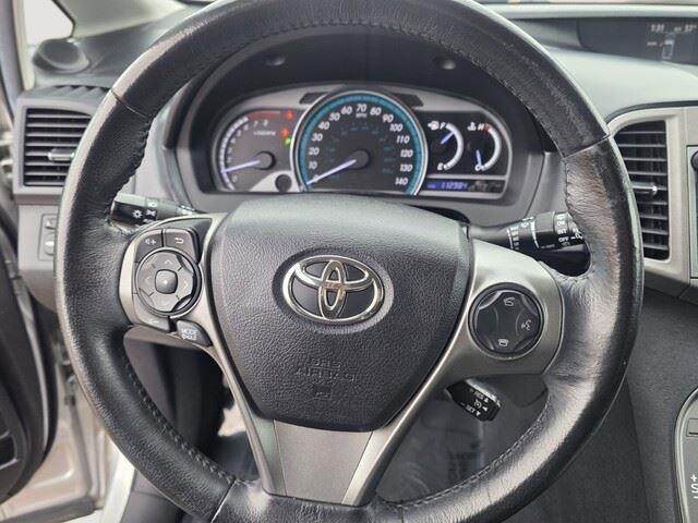 Used 2014 Toyota Venza Limited image 23