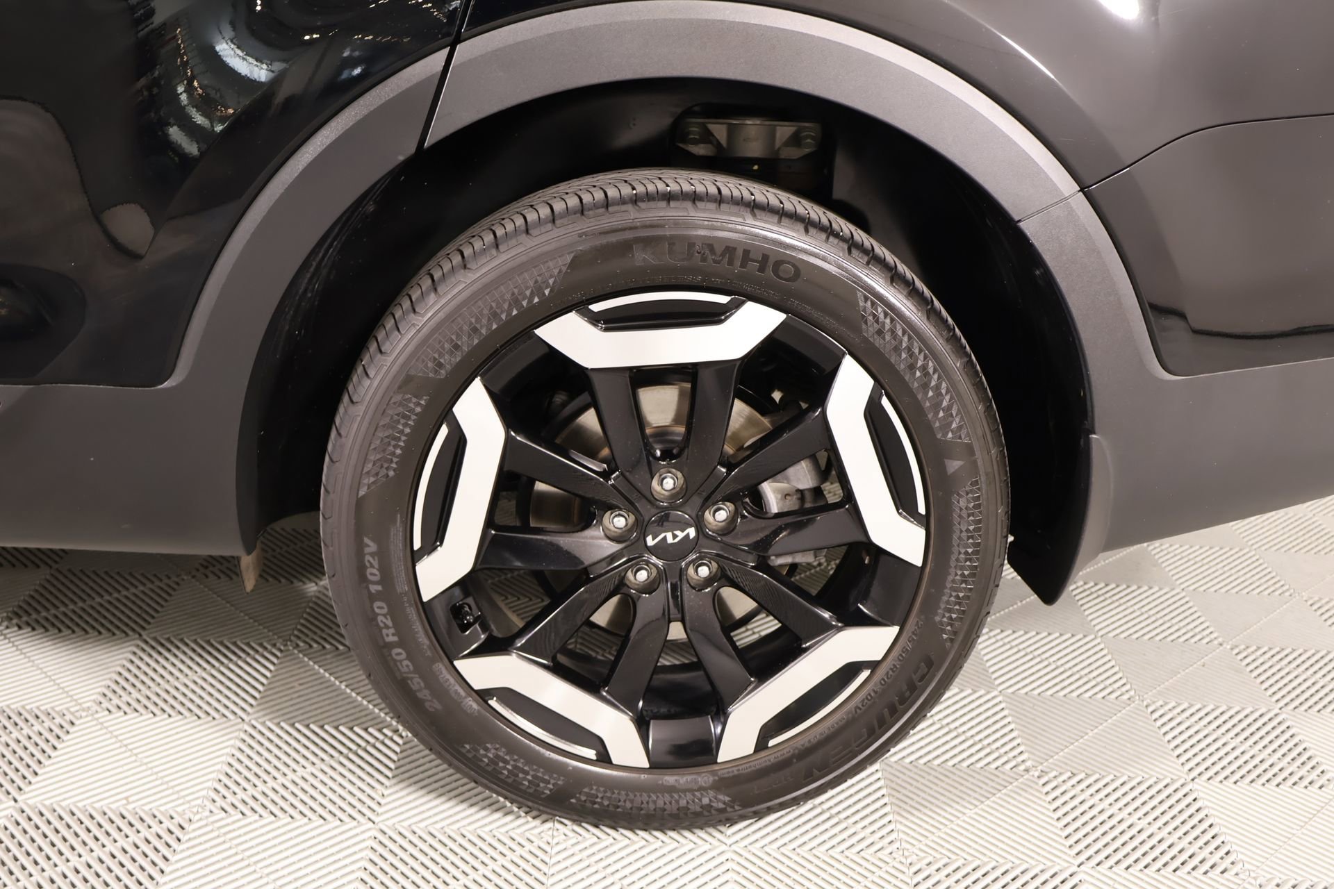 Used 2024 Kia Telluride S FWD image 20
