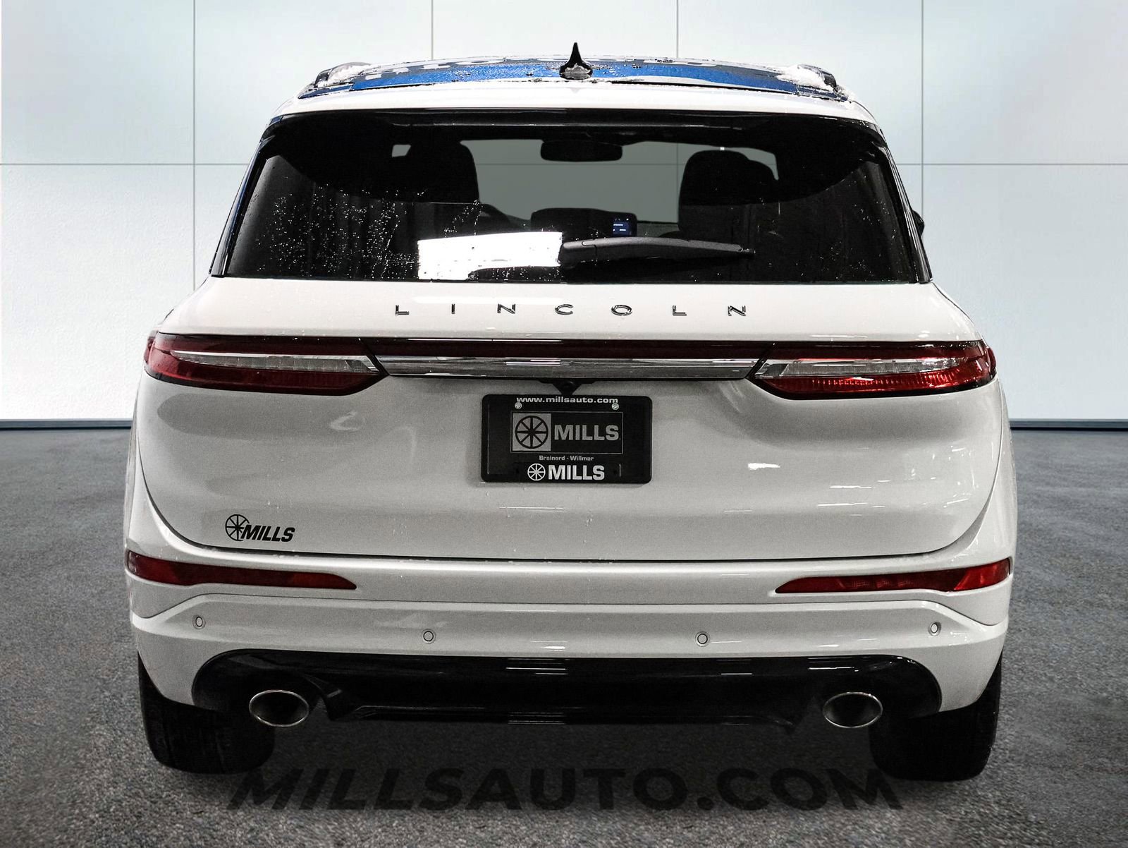 Used 2025 Lincoln Corsair Grand Touring image 6