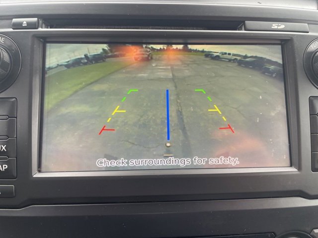 Used 2018 Nissan Titan SL w/ Chrome Package image 26