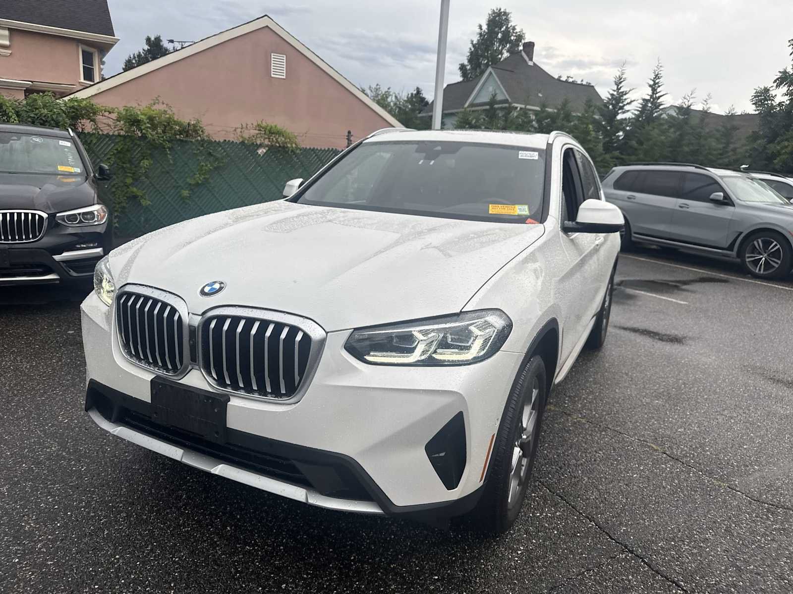 Used 2024 BMW X3 xDrive30i w/ Convenience Package AWD/4WD image 4