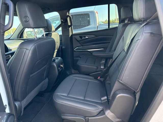 Used 2026 Chevrolet Traverse LT AWD/4WD image 19