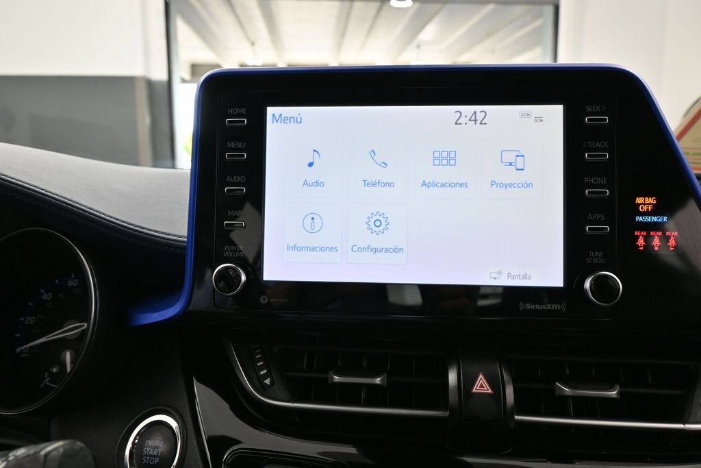 Used 2021 Toyota C-HR XLE FWD image 22