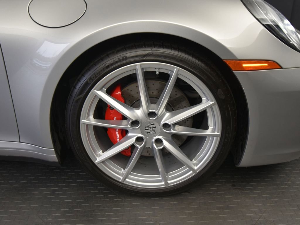 Used 2021 Porsche 911 Carrera S image 16