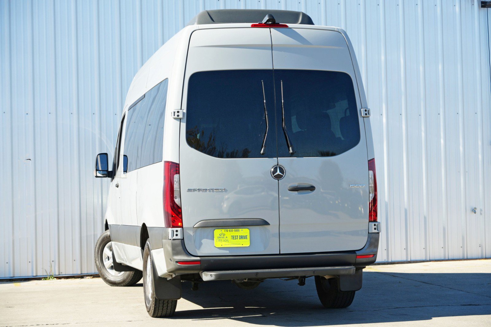 Used 2022 Mercedes-Benz Sprinter 1500 image 6