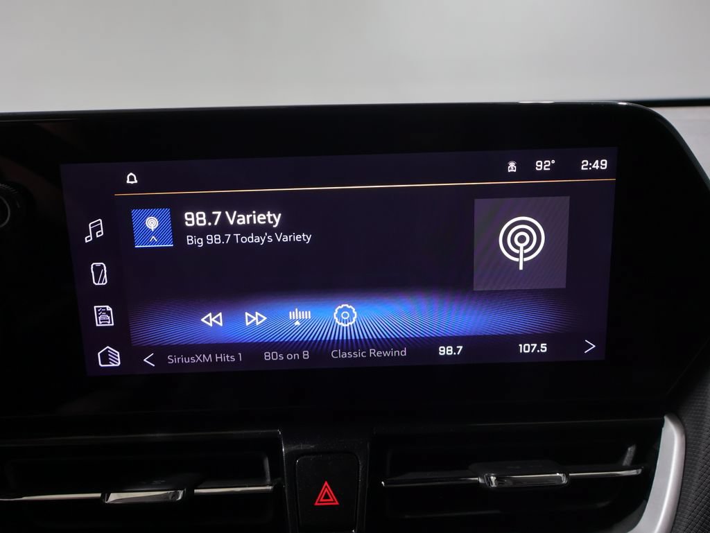 Used 2025 Chevrolet TrailBlazer LT AWD/4WD image 25