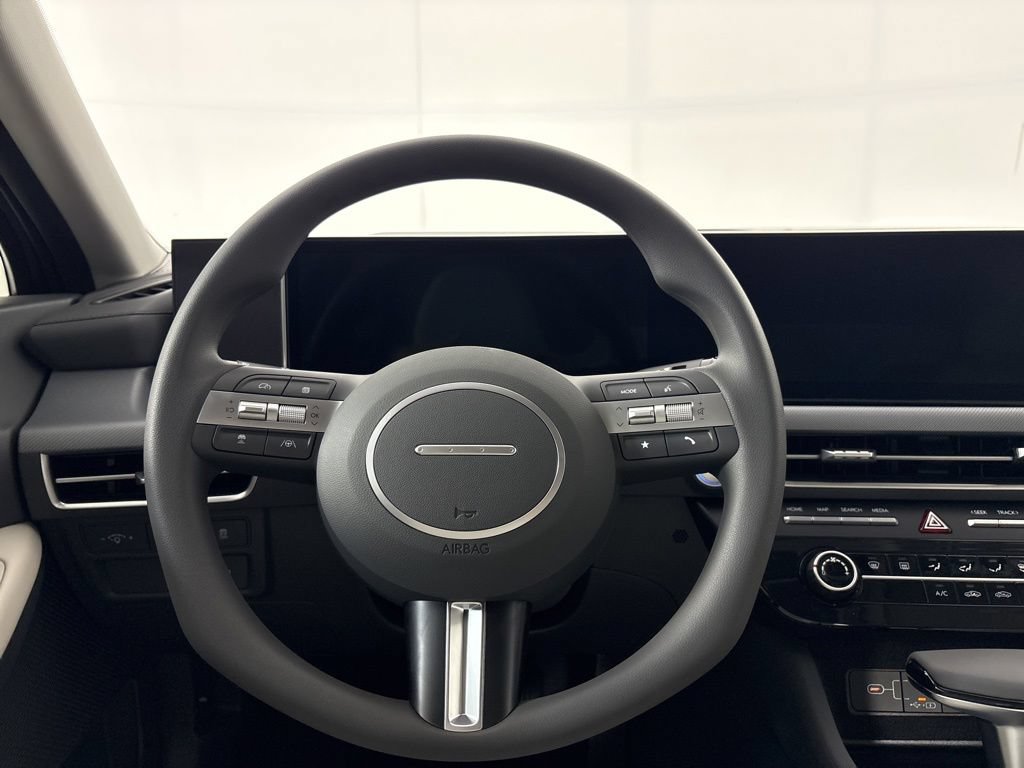 New 2026 Hyundai Sonata SE FWD image 23