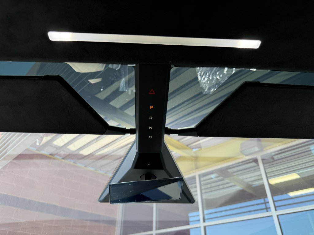Used 2024 Tesla Cybertruck AWD Crew Cab image 35