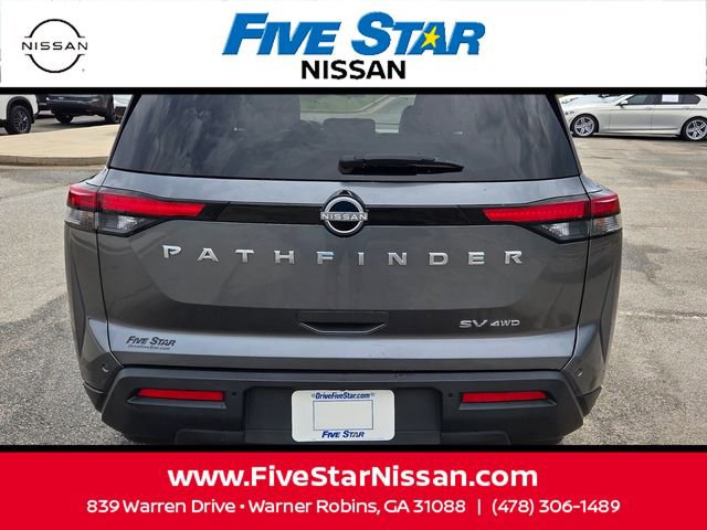 Used 2024 Nissan Pathfinder SV AWD/4WD image 11