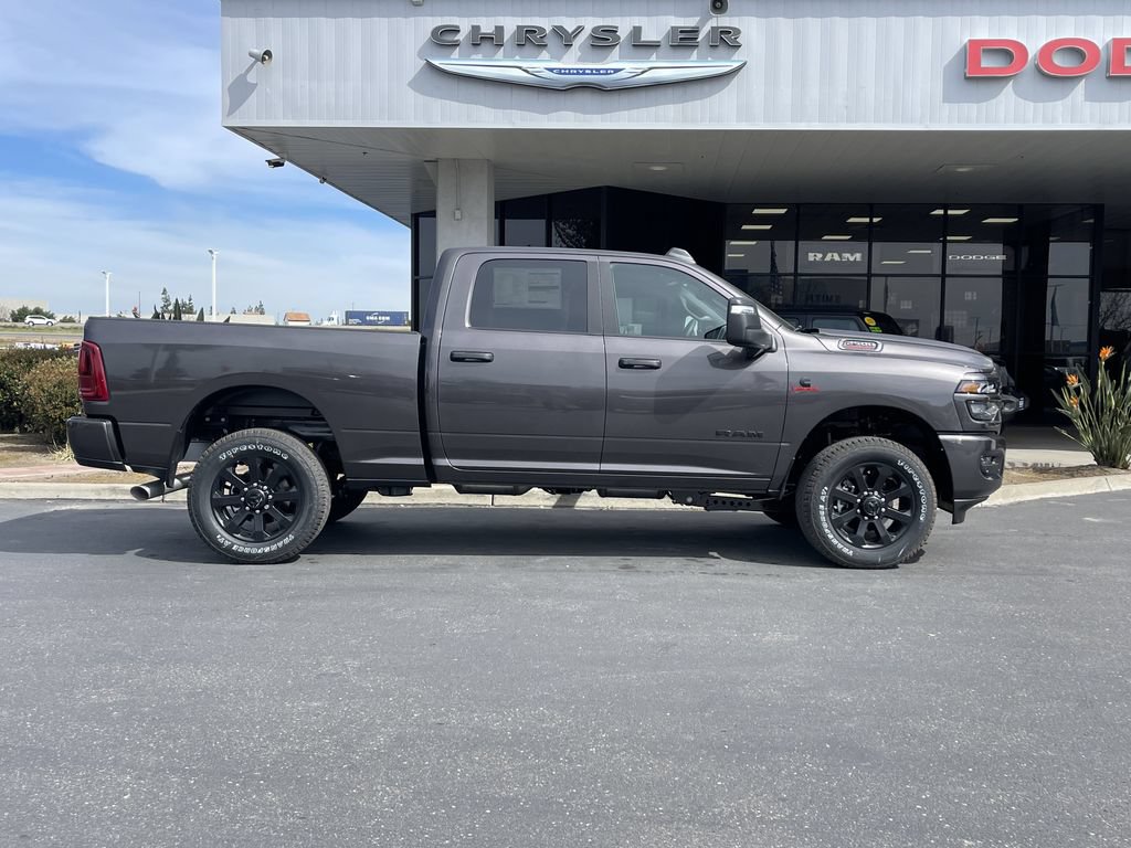 New 2026 RAM 2500 Big Horn AWD/4WD image 8