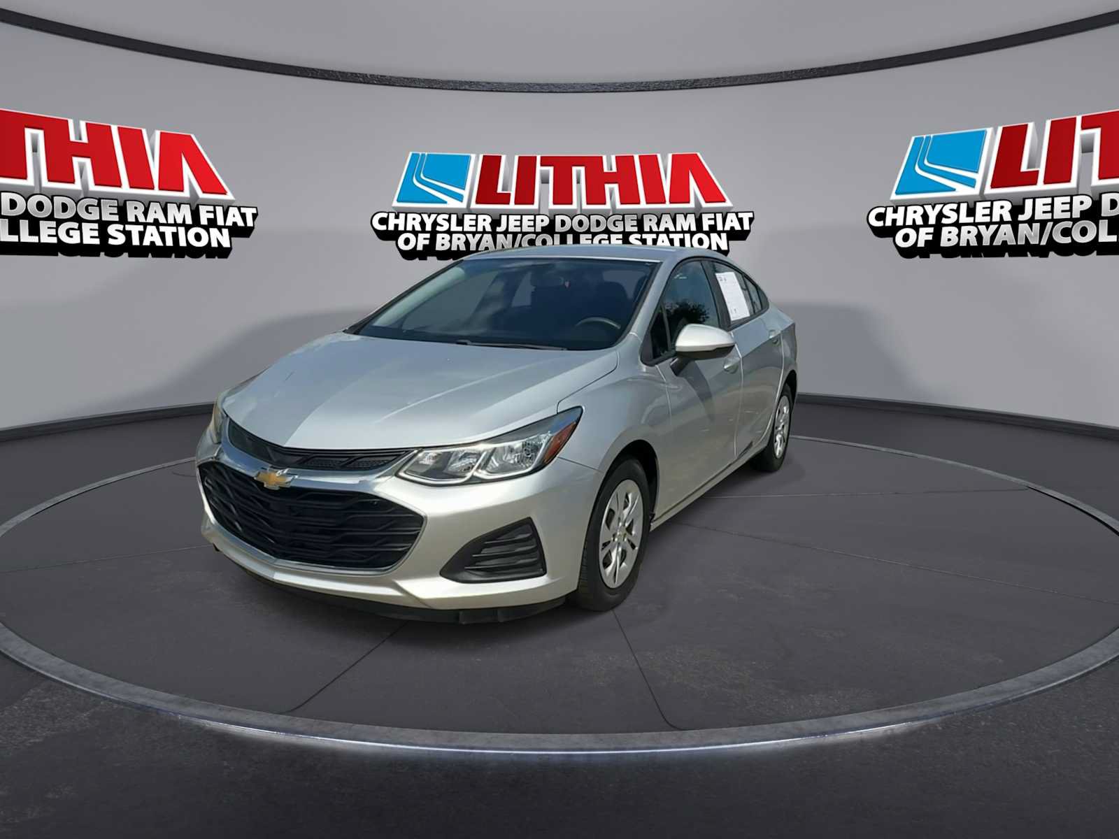 Used 2019 Chevrolet Cruze LS FWD image 3