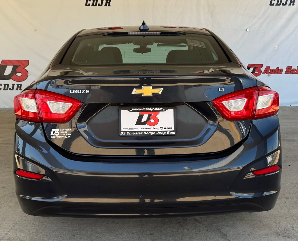 Used 2016 Chevrolet Cruze LT w/ Convenience Package image 10