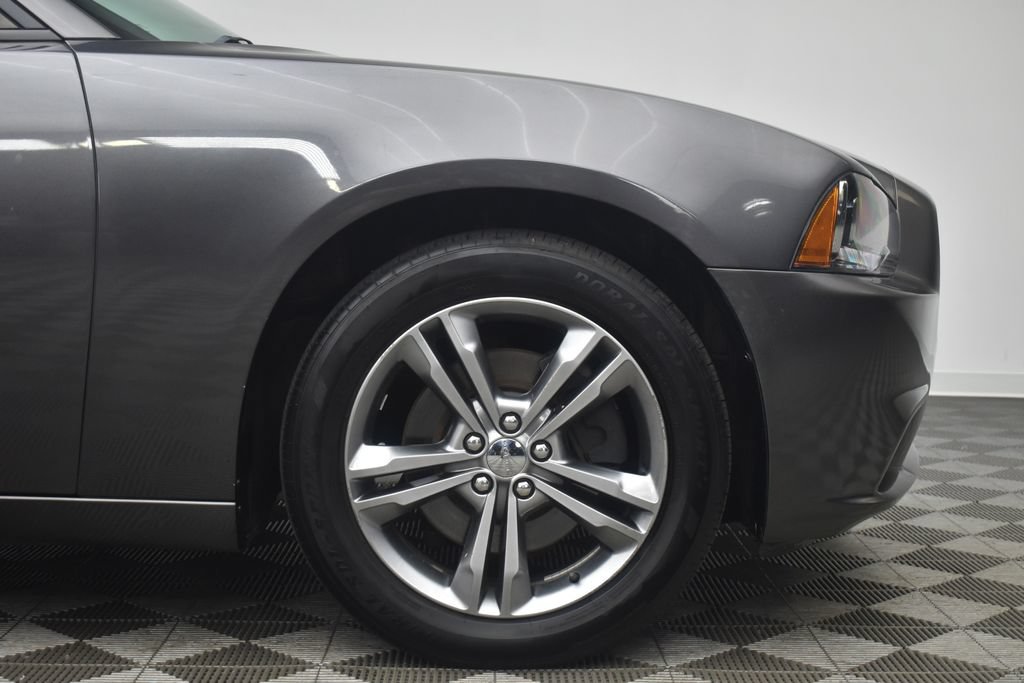 Used 2014 Dodge Charger SXT AWD/4WD image 24
