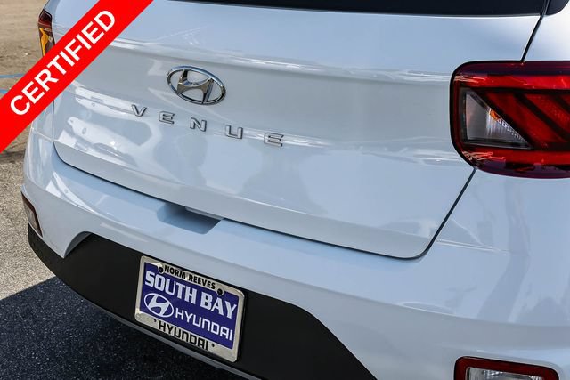 Certified 2024 Hyundai Venue SE FWD image 7