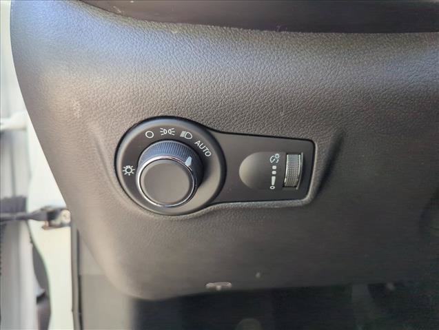 Used 2024 Jeep Compass Sport AWD/4WD image 13