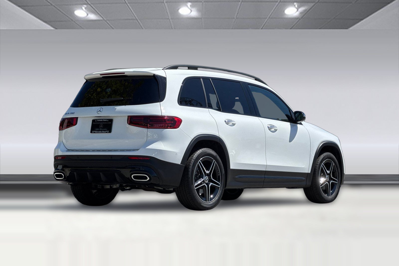 Certified 2024 Mercedes-Benz GLB 250 image 8