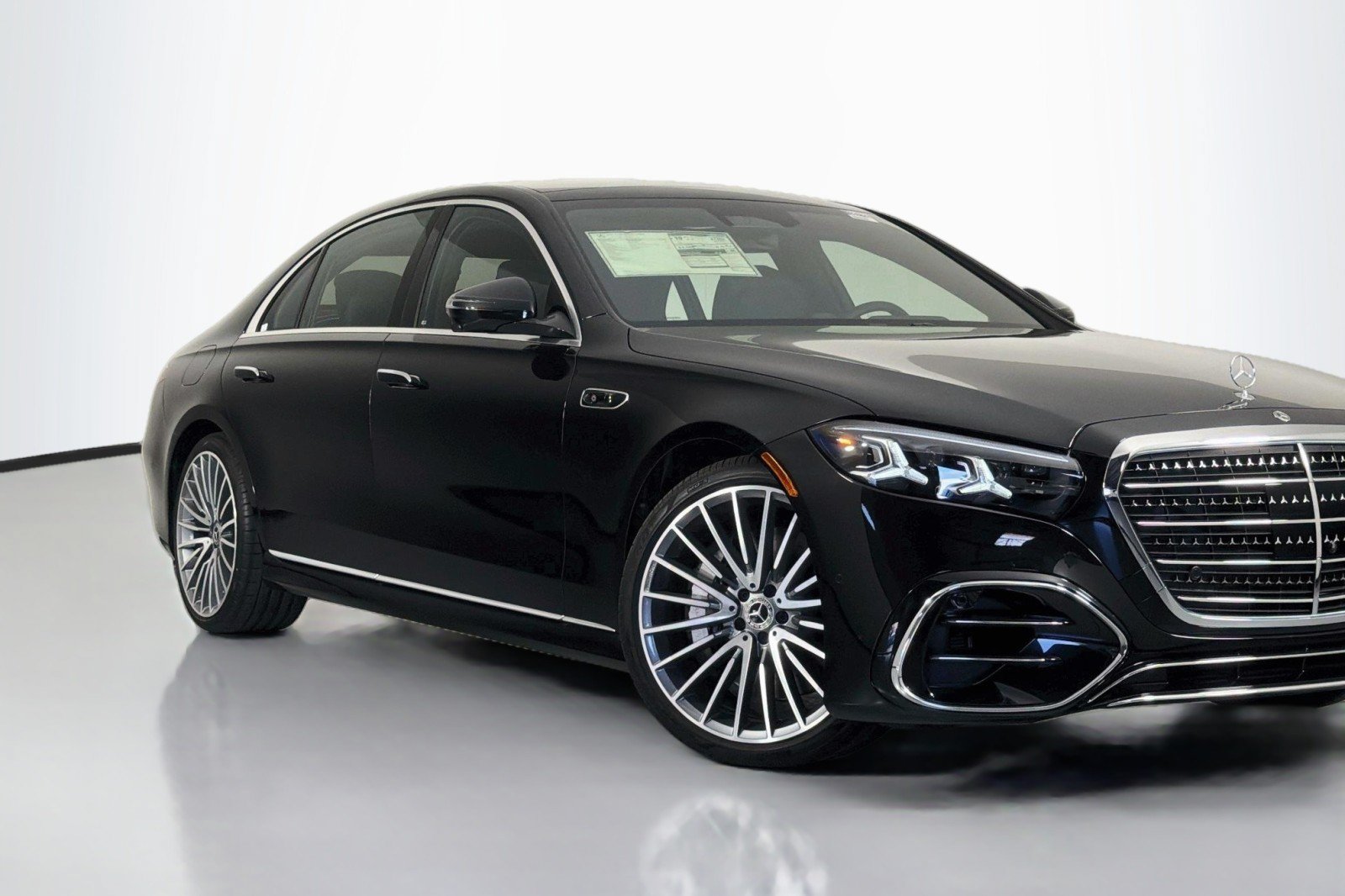 New 2027 Mercedes-Benz S 580 4MATIC Sedan image 14