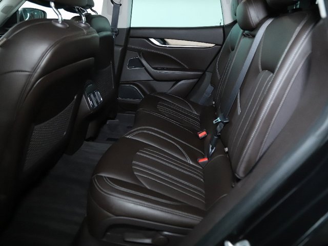 Used 2018 Maserati Levante S GranLusso image 14