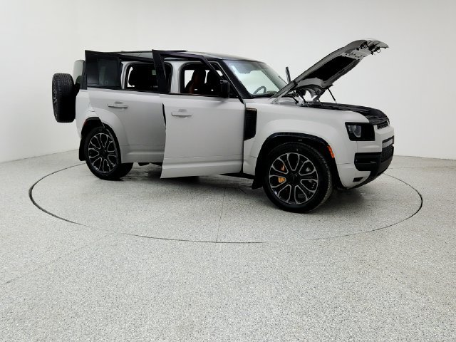 New 2026 Land Rover Defender 110 OCTA AWD/4WD image 10