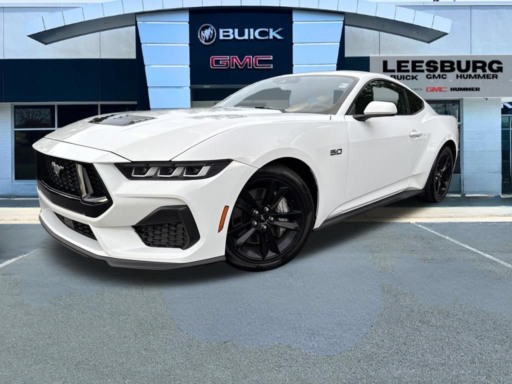 Used 2024 Ford Mustang GT RWD image 3