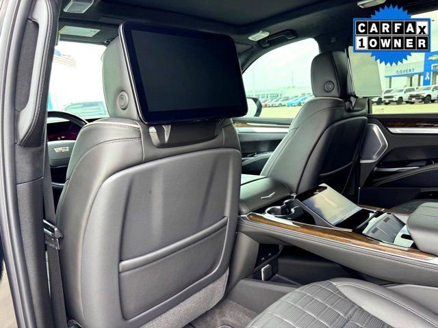 Used 2025 Cadillac Escalade ESV Sport Platinum AWD/4WD image 24