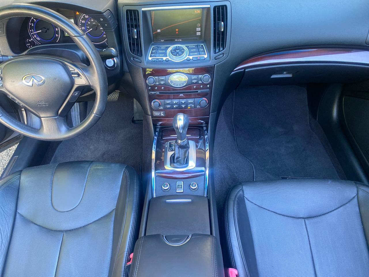 Used 2013 INFINITI G37 Convertible w/ Premium Pkg RWD image 20