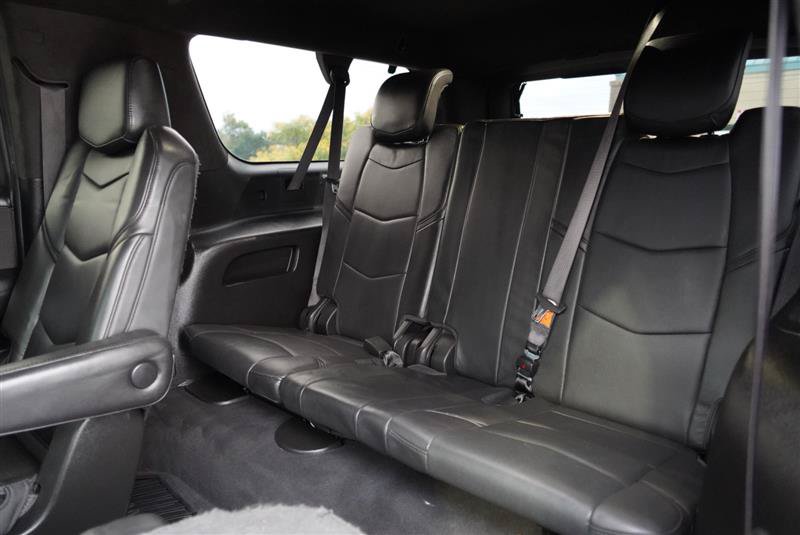 Used 2018 Cadillac Escalade ESV Platinum AWD/4WD image 76