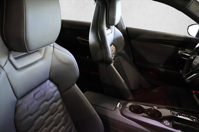 Used 2024 Audi e-tron GT Prestige w/ Prestige Package AWD/4WD image 27