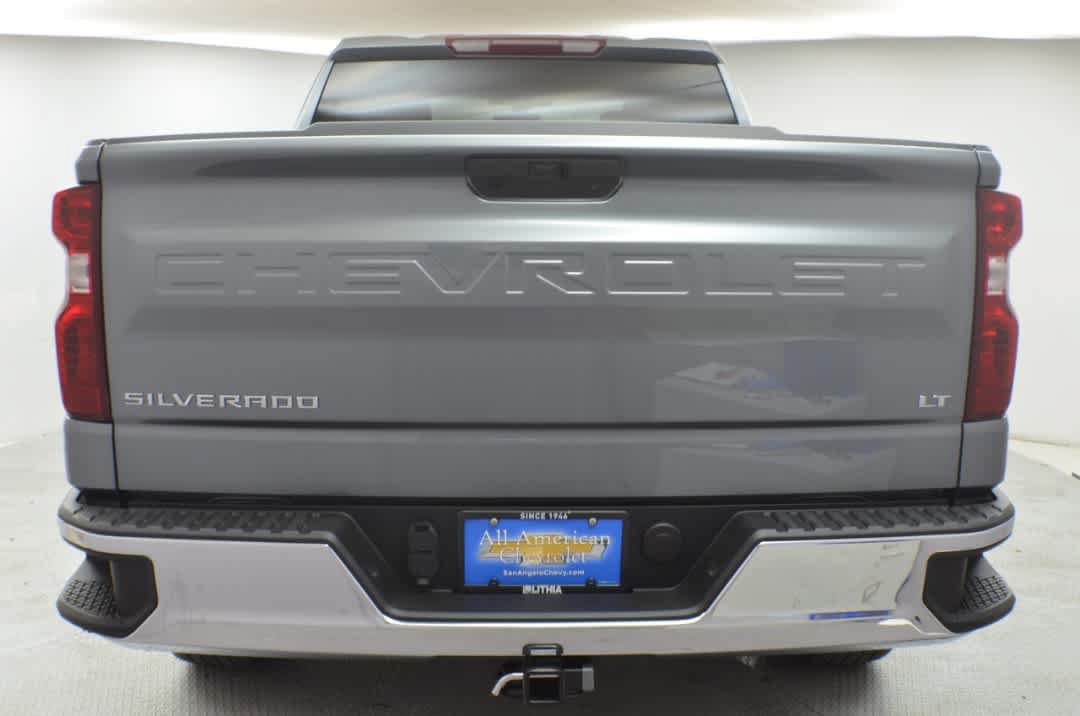 Used 2019 Chevrolet Silverado 1500 LT w/ Texas Edition RWD image 9