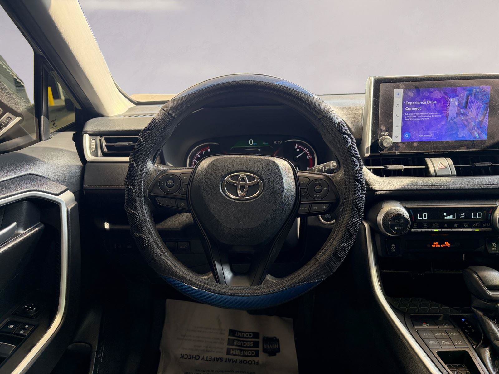 Used 2024 Toyota RAV4 XLE w/ Convenience Package AWD/4WD image 12