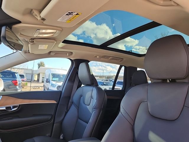 Certified 2025 Volvo XC90 B6 Core w/ Protection Package Premier image 24