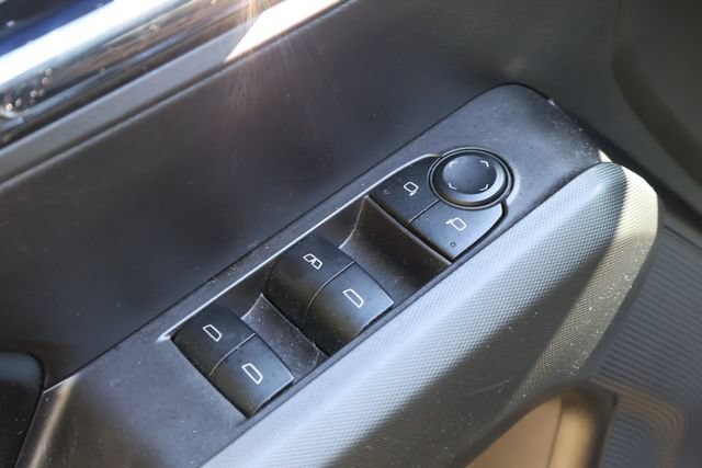 Used 2024 Chevrolet Colorado LT w/ LT Convenience Package III AWD/4WD image 18