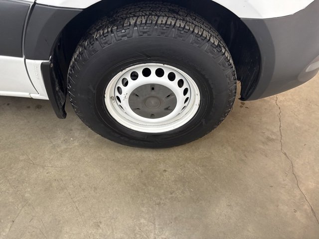 Used 2019 Freightliner Sprinter 2500 image 17