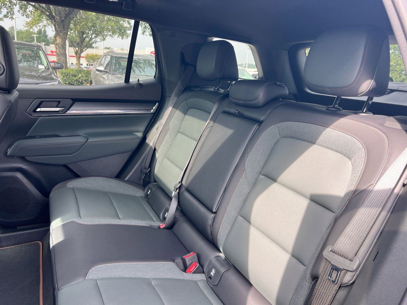 New 2026 GMC Terrain AT4 image 21