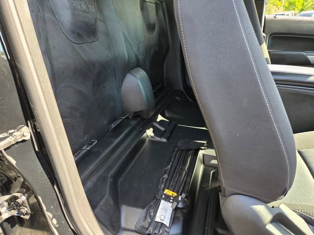 Used 2022 Chevrolet Colorado LT w/ Fleet Safety Package RWD image 18