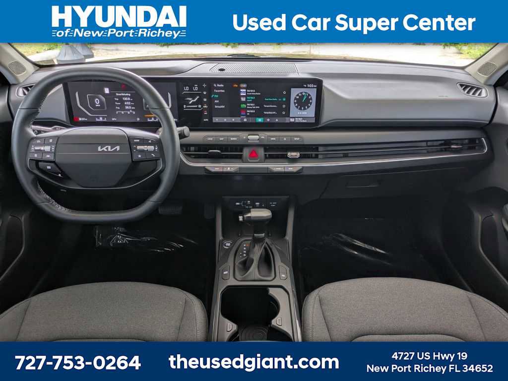 Used 2025 Kia K4 EX FWD image 15
