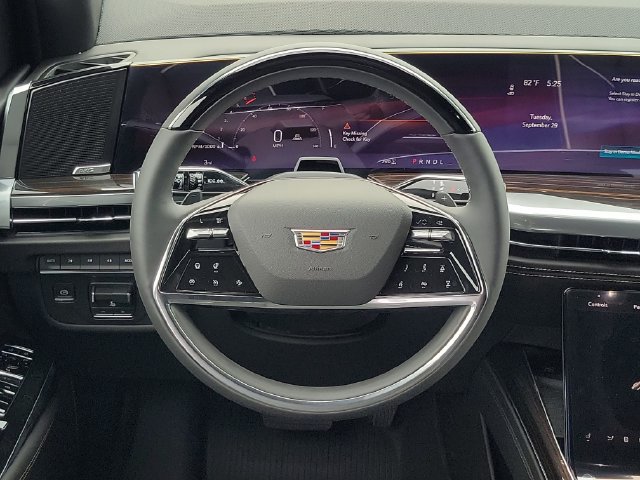 New 2026 Cadillac Escalade ESV Luxury w/ Touring Package AWD/4WD image 16