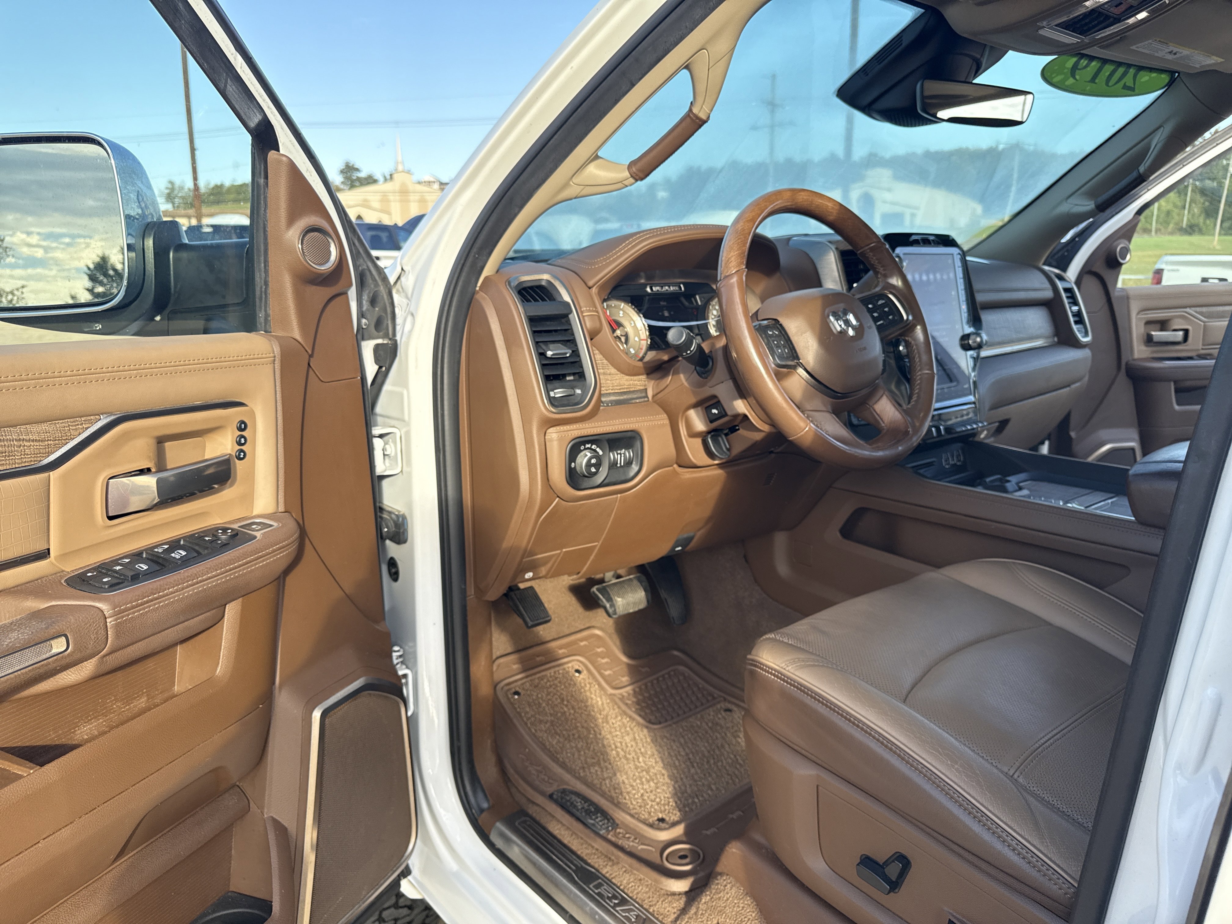Used 2019 RAM 2500 Limited image 14