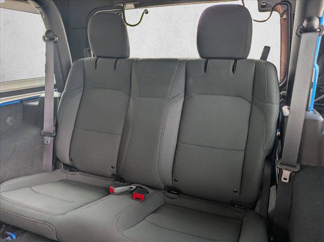 Used 2022 Jeep Wrangler Sport S image 17