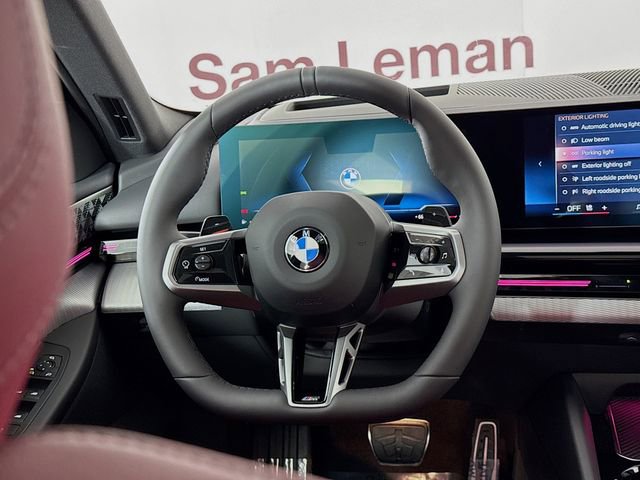 Used 2025 BMW 530i xDrive 530i xDrive w/ M Sport Package image 11