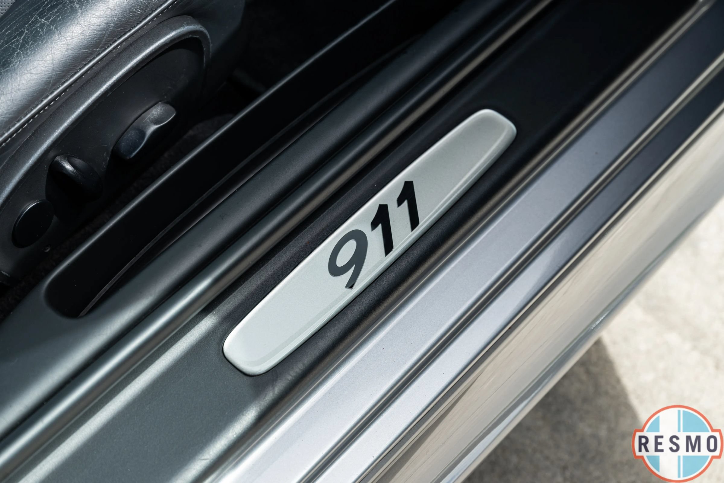 Used 2004 Porsche 911 40th Anniversary RWD image 39